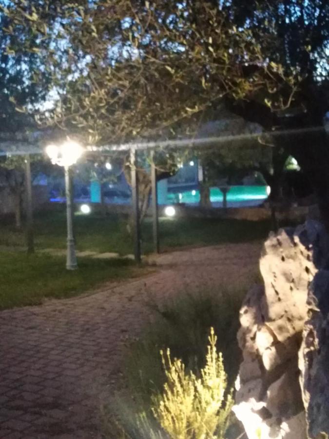 Villa Residenza Nosy Be Palombara Sabina Exterior foto