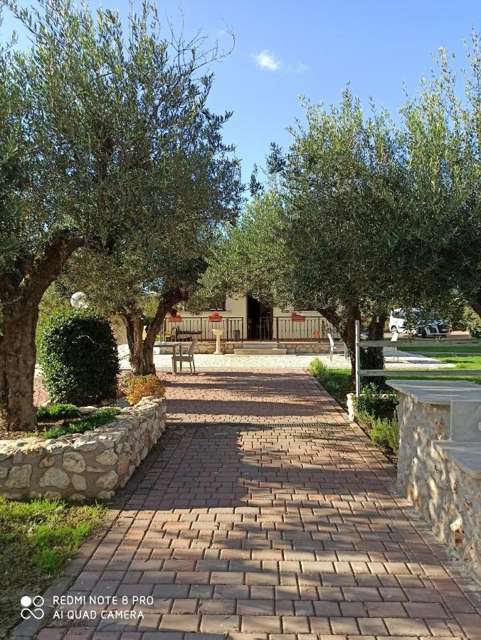 Villa Residenza Nosy Be Palombara Sabina Exterior foto